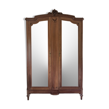 Armoire à glace ancienne de style Napoléon III