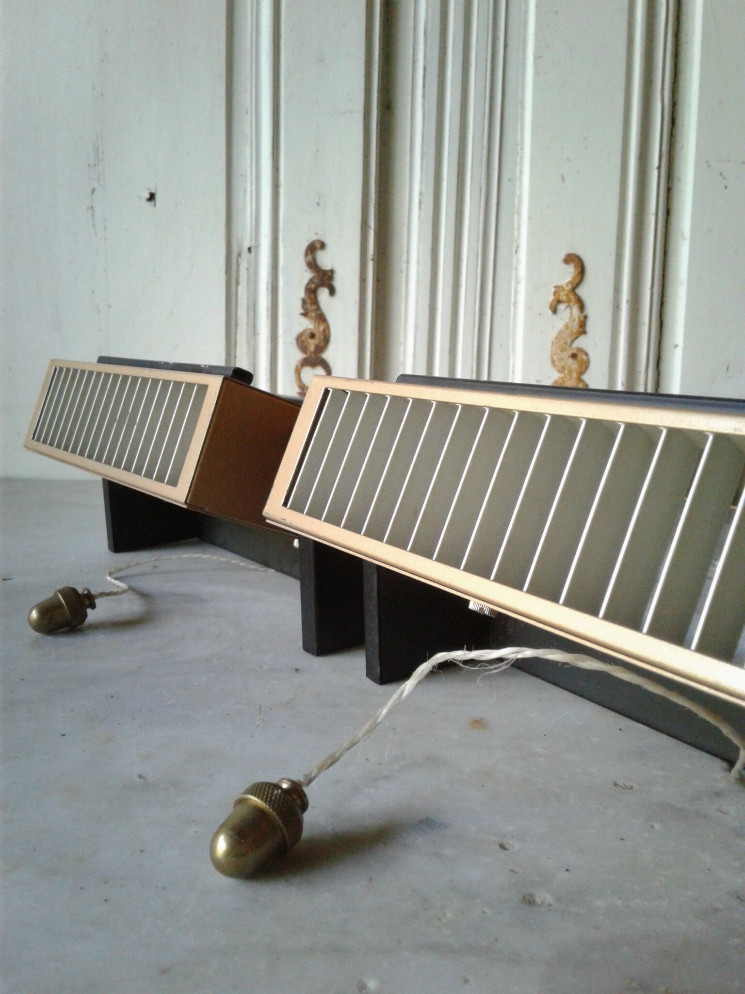 Pair of orientable wall sconces from the 50s