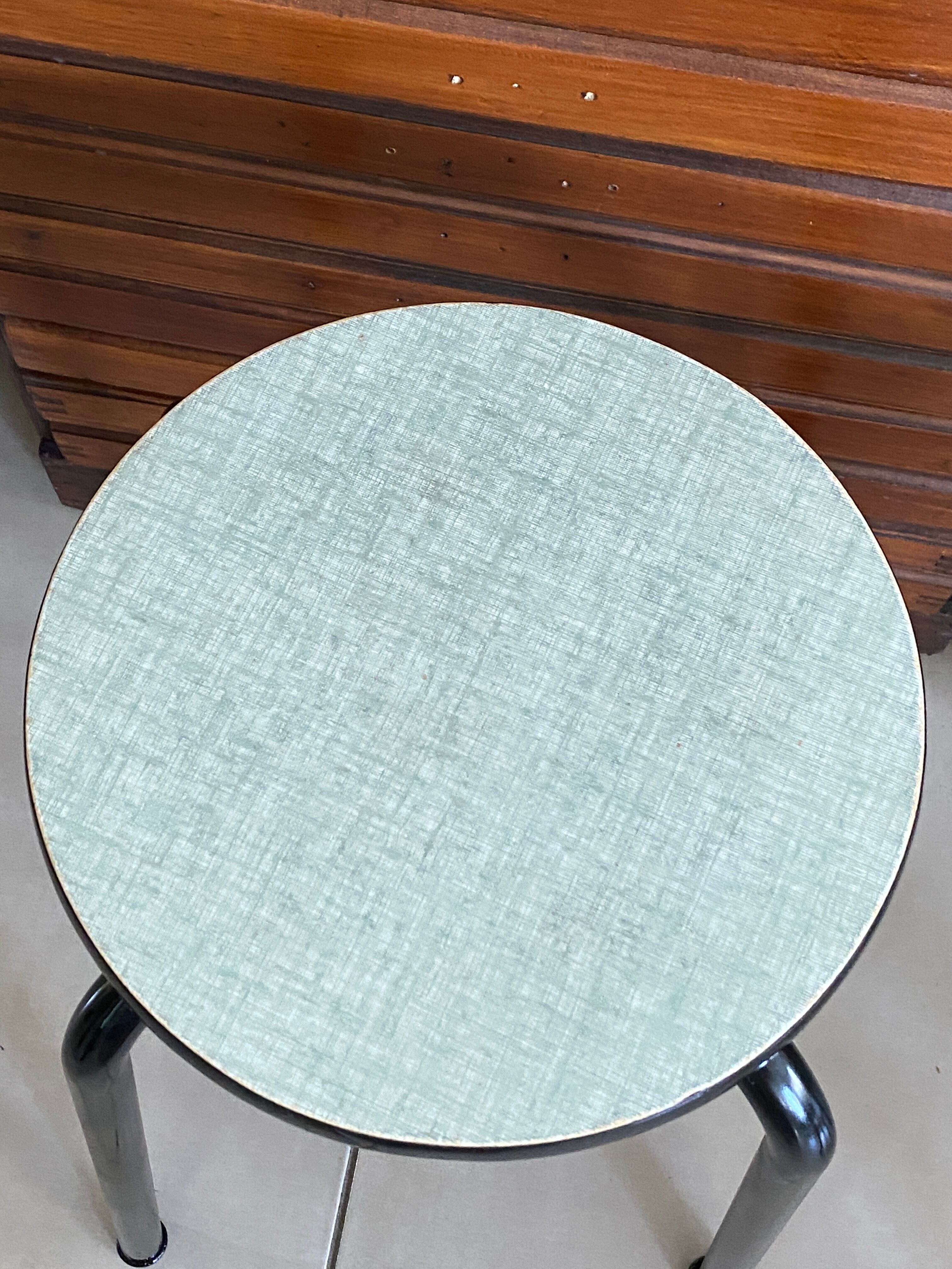 Round formica stool