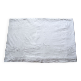 Drap ancien broderie main et monogramme