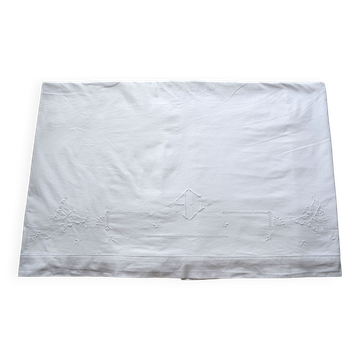 Drap ancien broderie main et monogramme