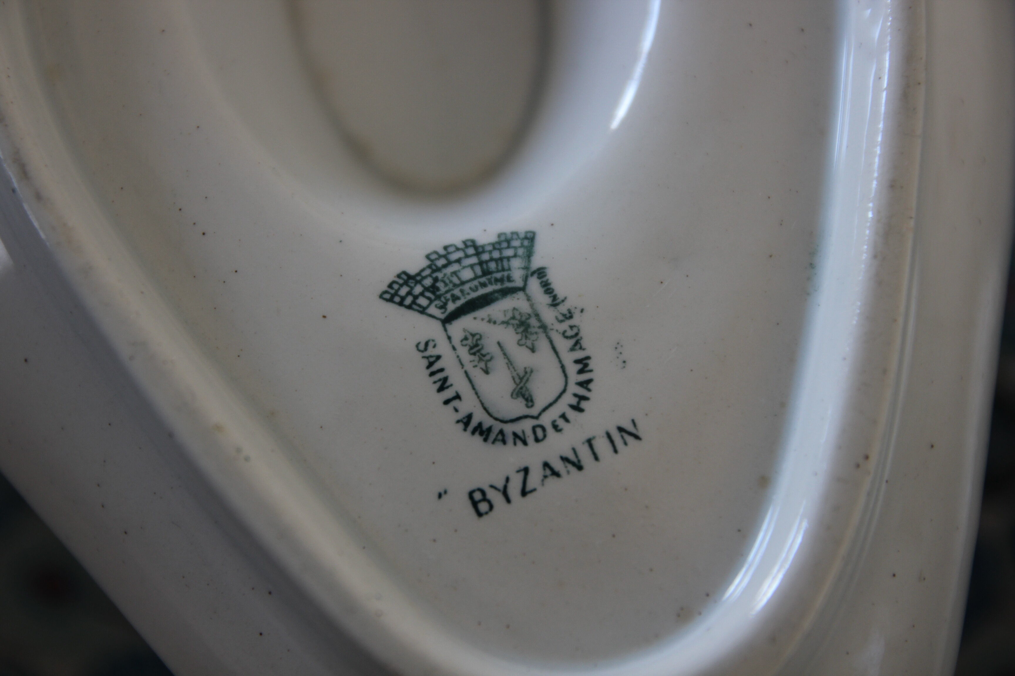 Saucière iron earth Byzantine model of Saint Amand and Hamage