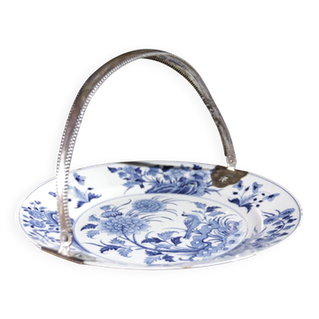 Chinese Kangxi blue and white plate with silver handle – ca. 1700