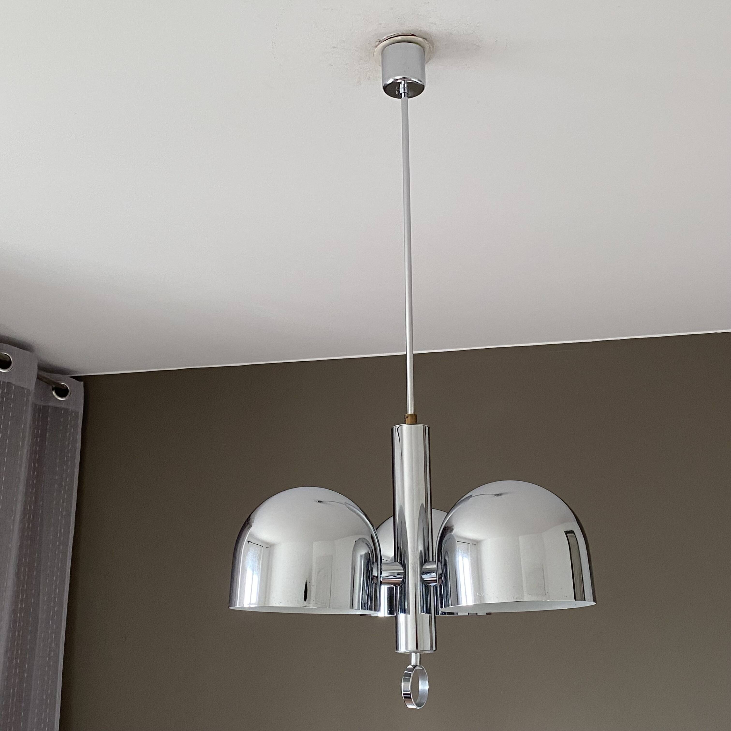 Hillebrand Sputnik chandelier. 1970. Space Age.