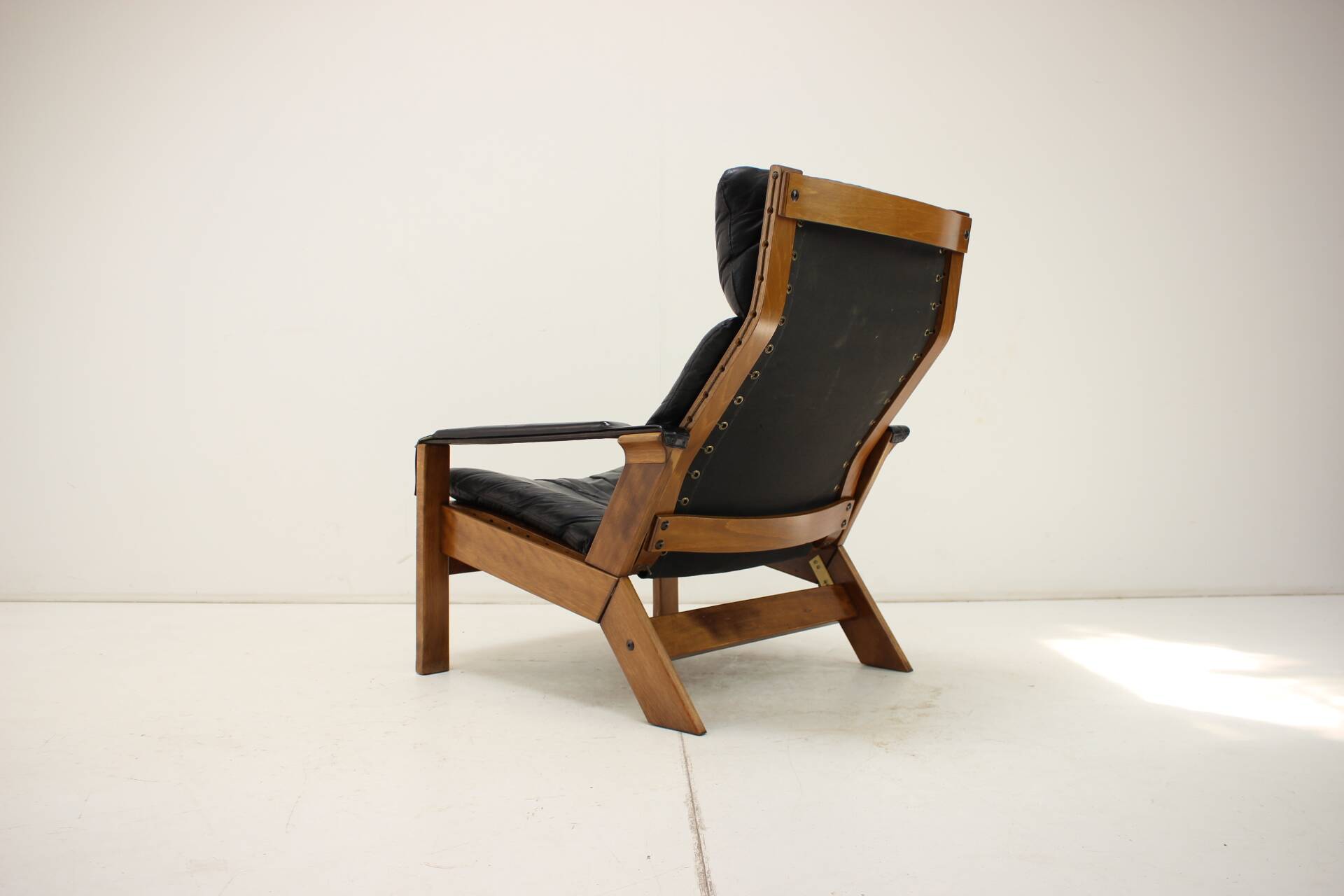 Rare Adjustable Leather Armchair, by Peter Opsvik, for Westnofa, Norway, 1960s