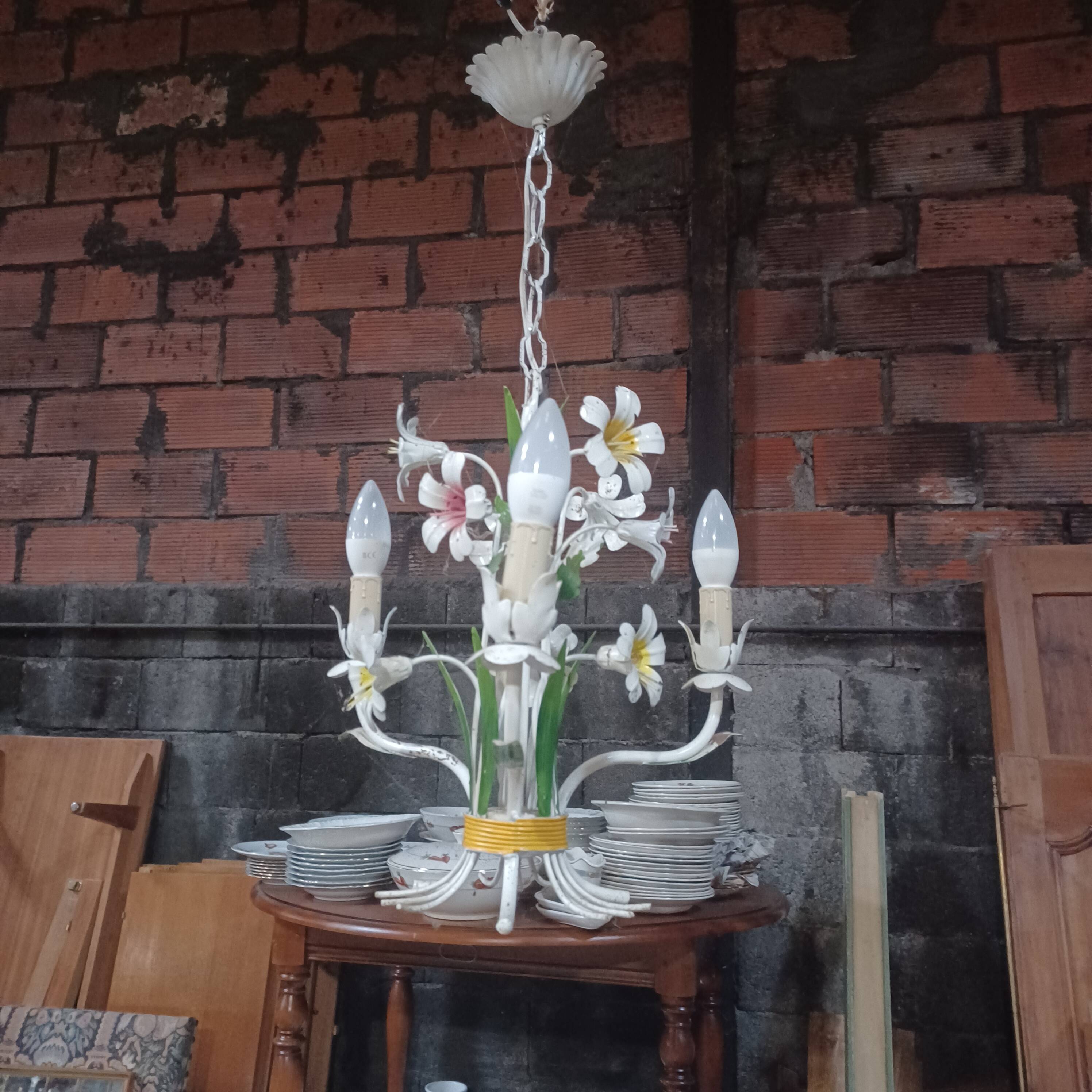 Flower chandelier