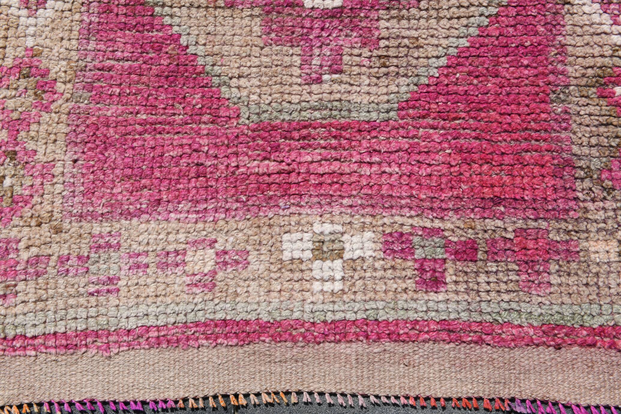 Tapis de Couloir Anatolien Fuchsia, Motifs Géométriques Vintage, 94x324 Cm