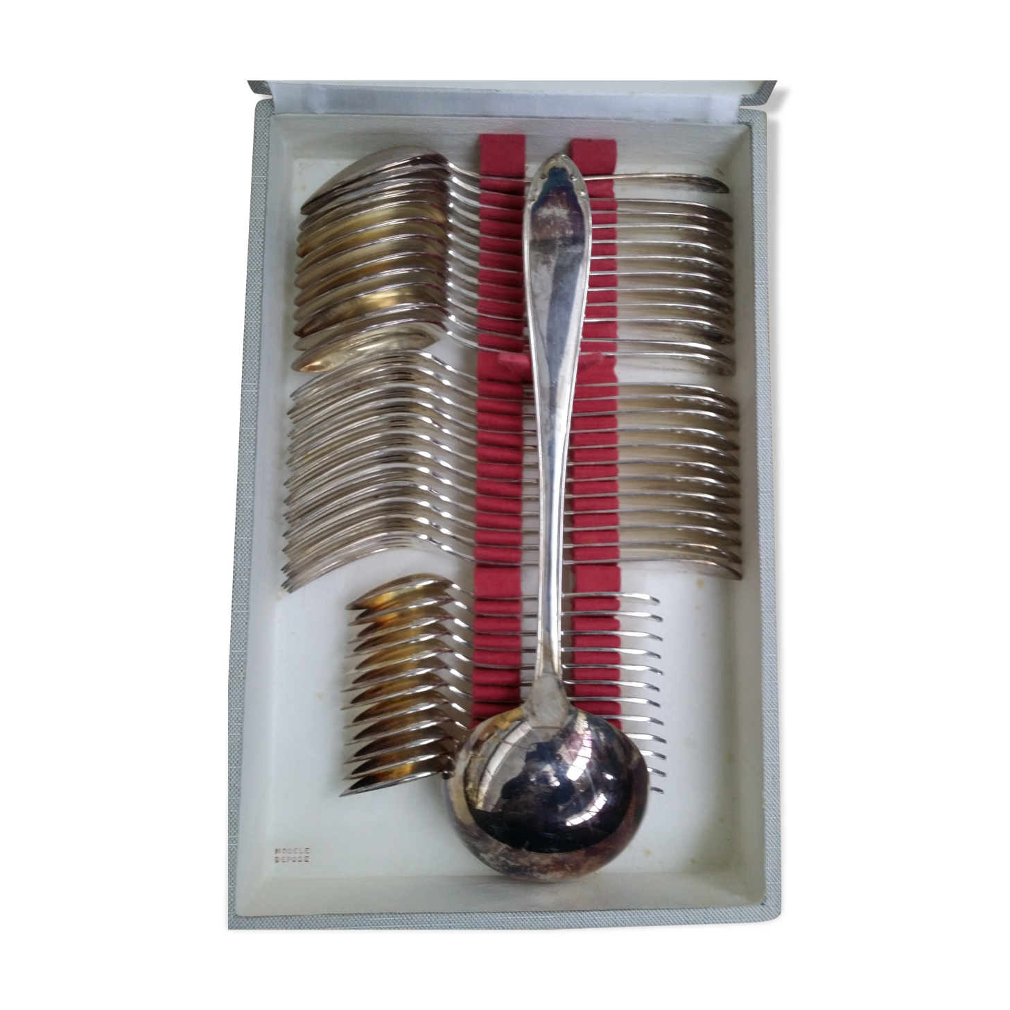 Silver or silver metal housewife