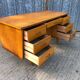 Bureau vintage à pieds compas en chêne