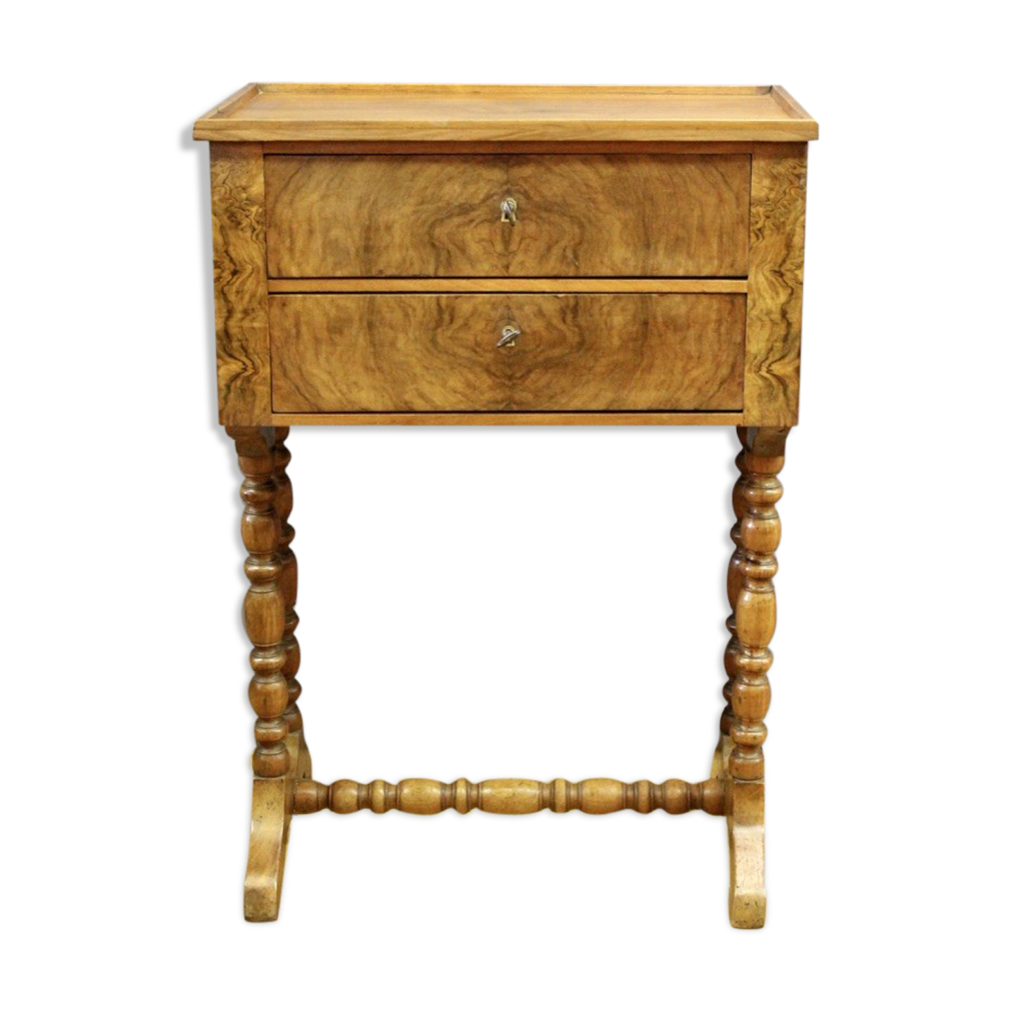 Ragnier Louis Philippe in walnut