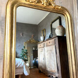 Antique gilded Louis-Philippe mirror, 19th century.