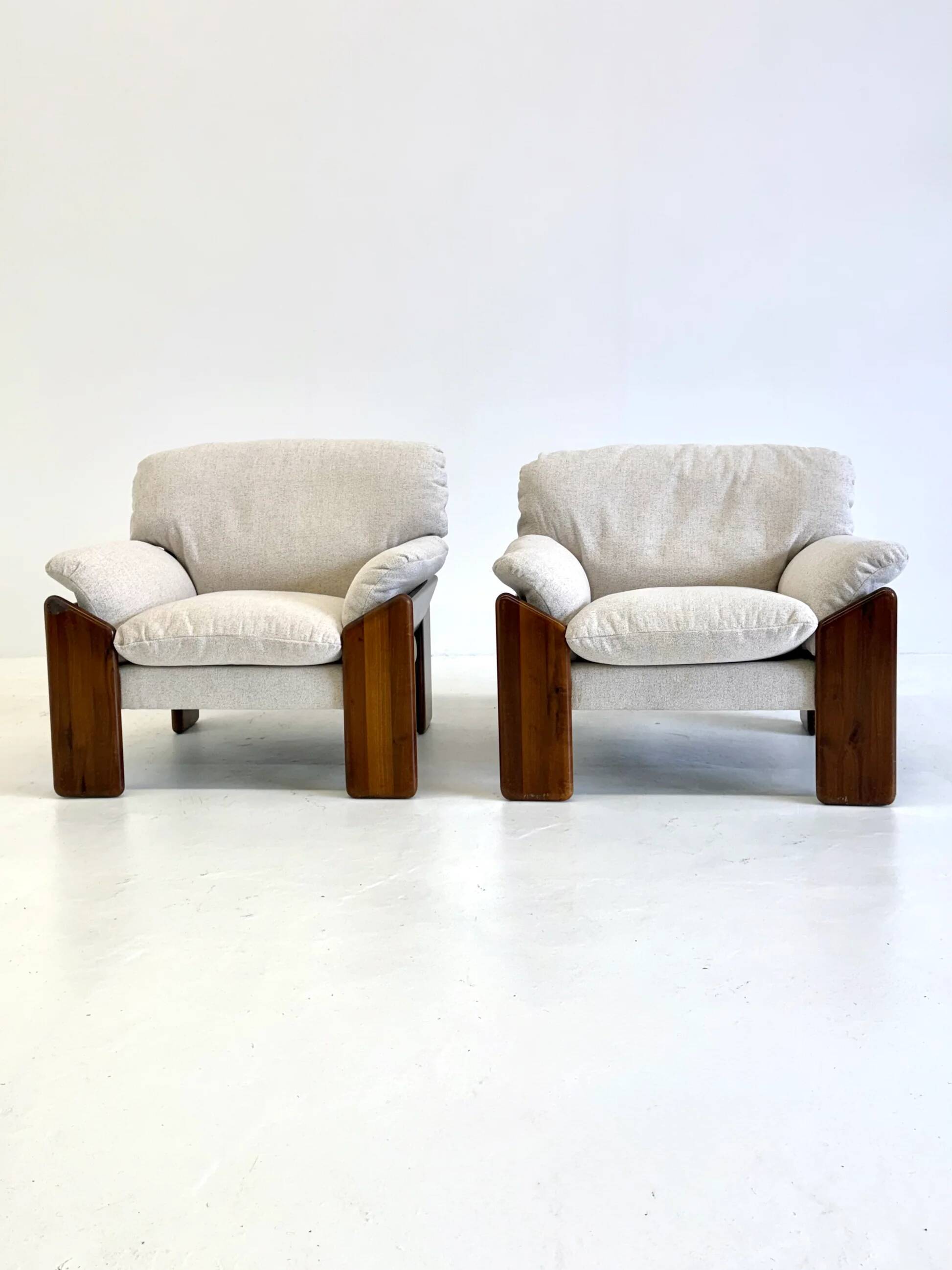 Fauteuil Sapporo crème de Mario Marenco pour Mobil Girgi
