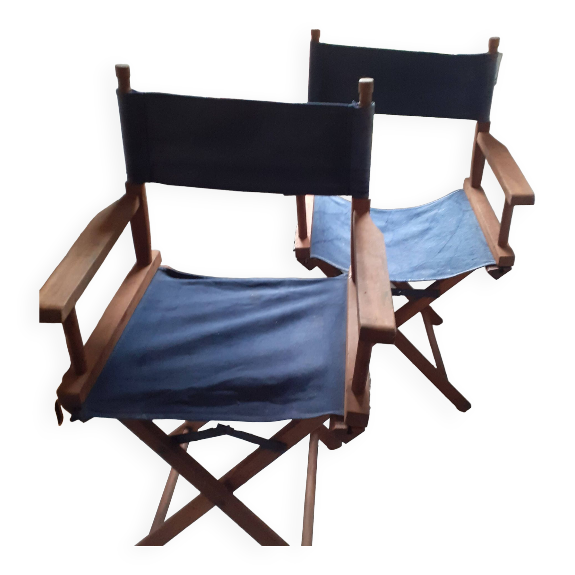 2 old director’s armchairs.