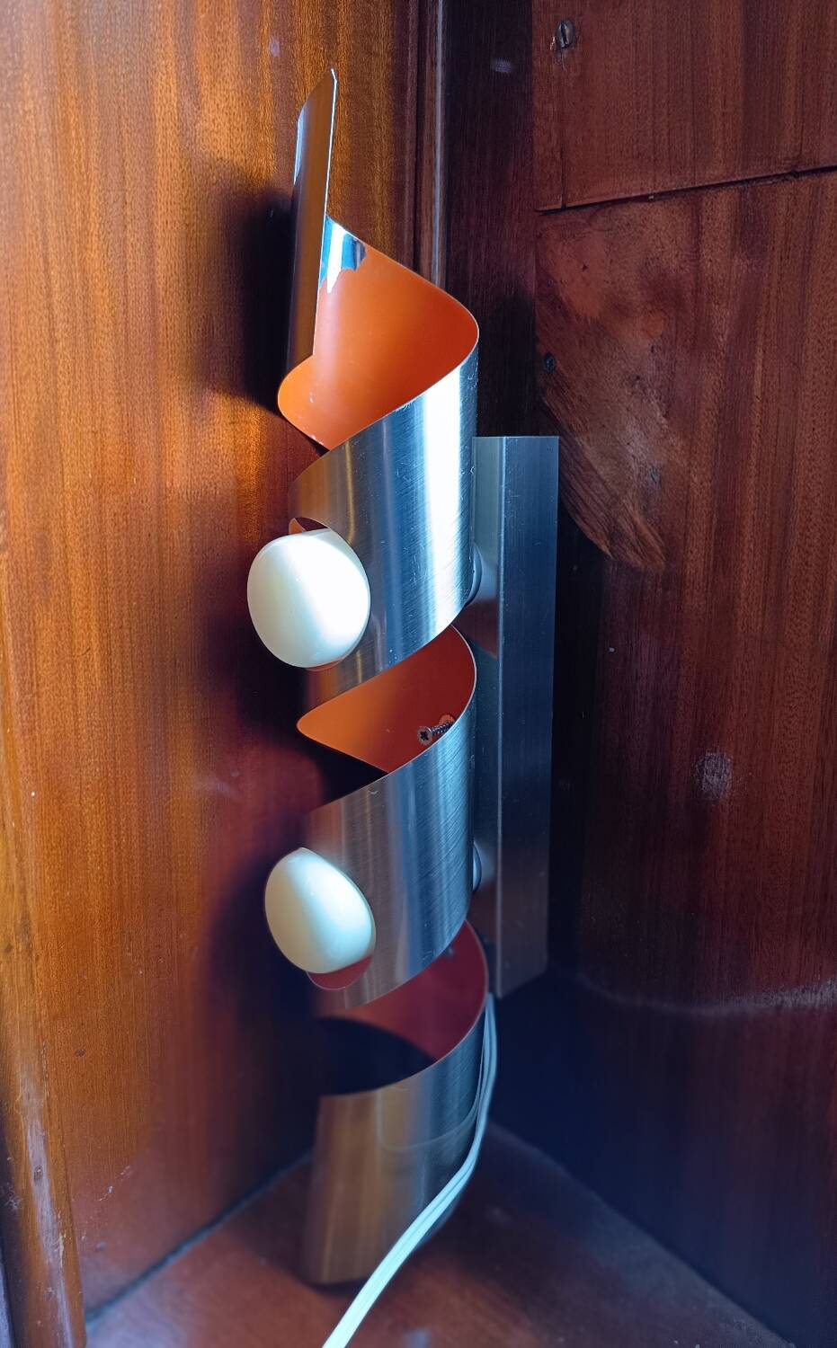 Raak Amsterdam orange wall light