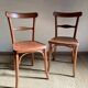 Paire de chaises bistrot en bois signées Thonet, années 1940