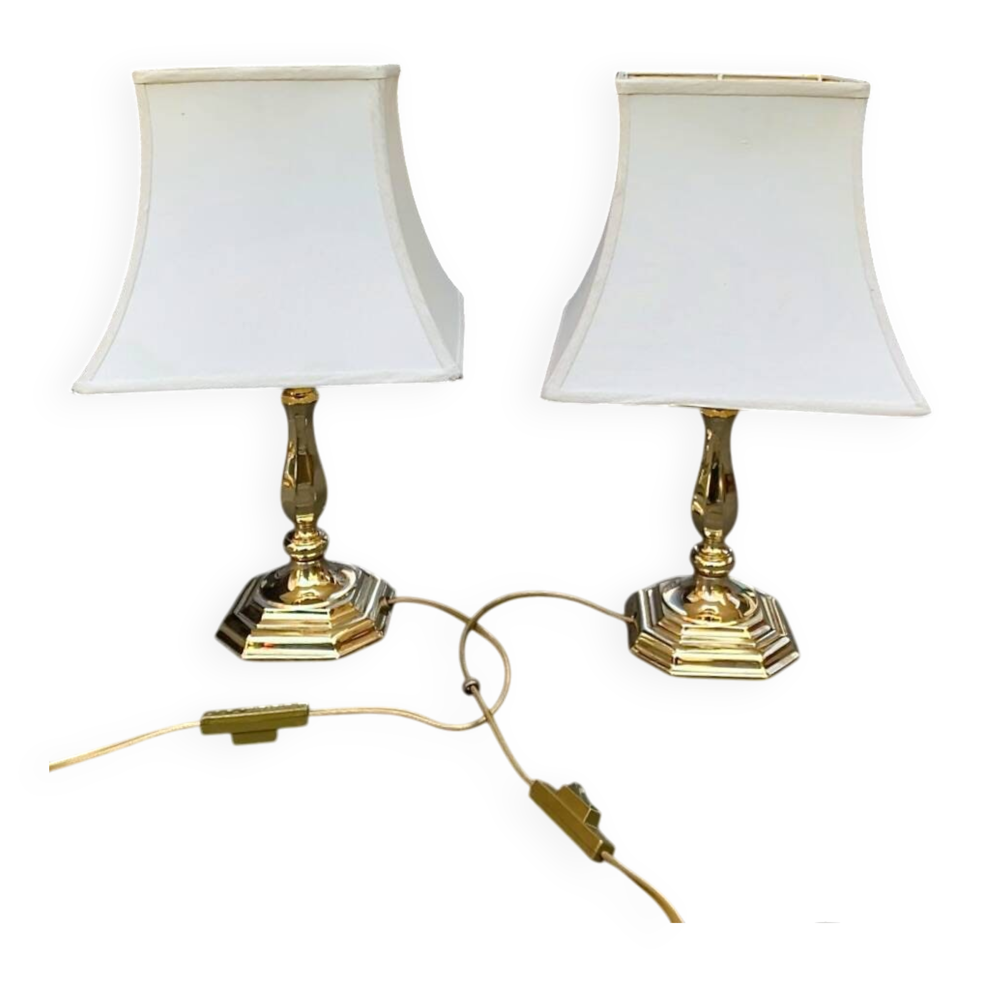 Paire de lampes d’appoint en laiton doré – Massive – années 80