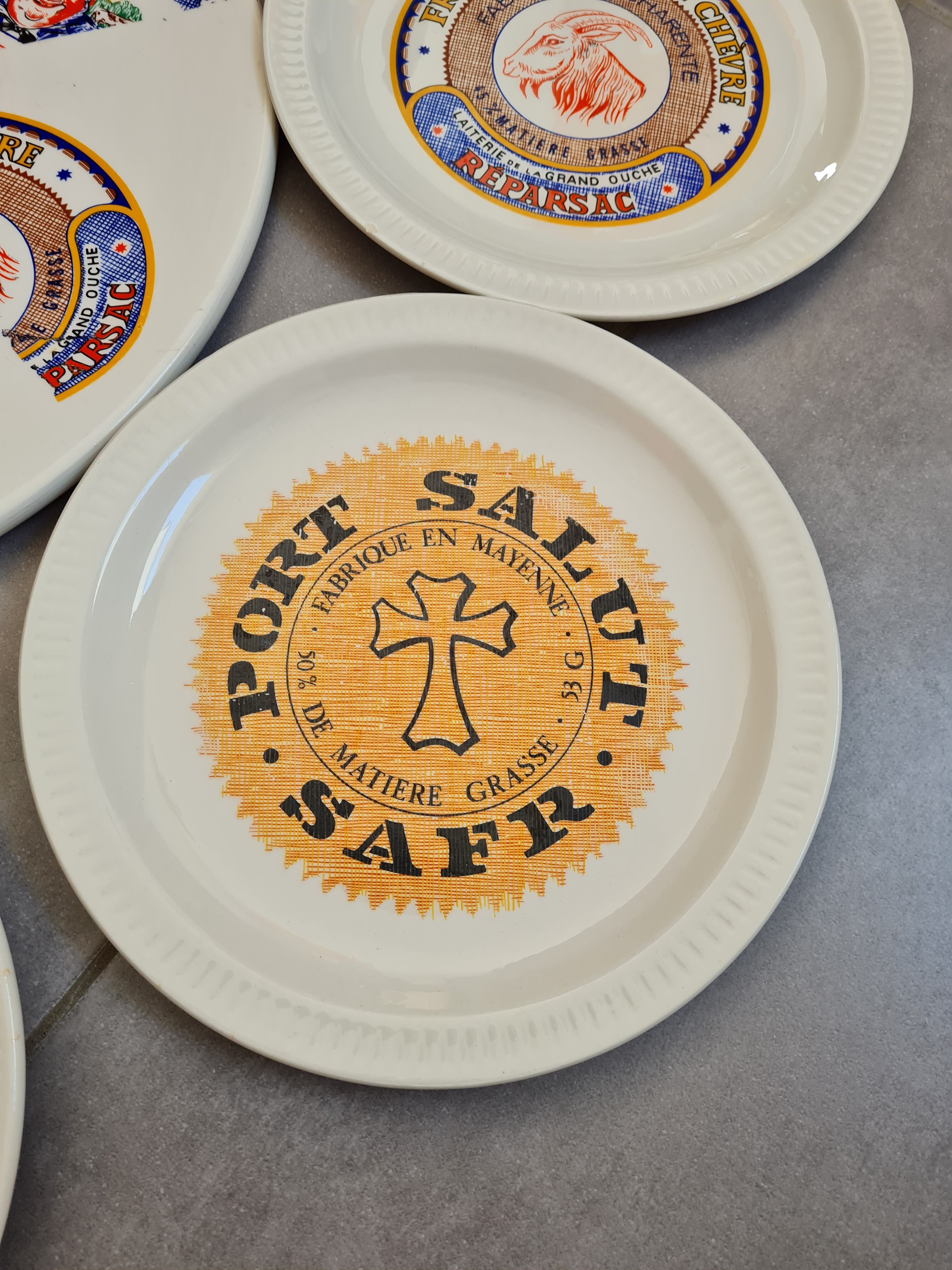 St amand earthenware cheese service