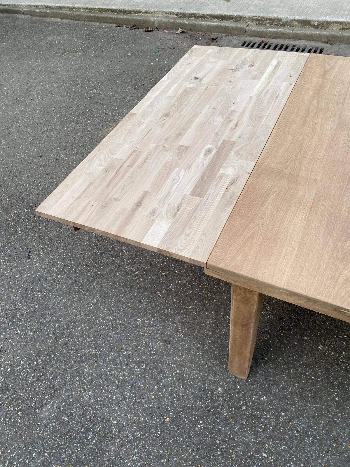 Renovated extendable farmhouse dining table in solid oak from the 19th century, 250-350.