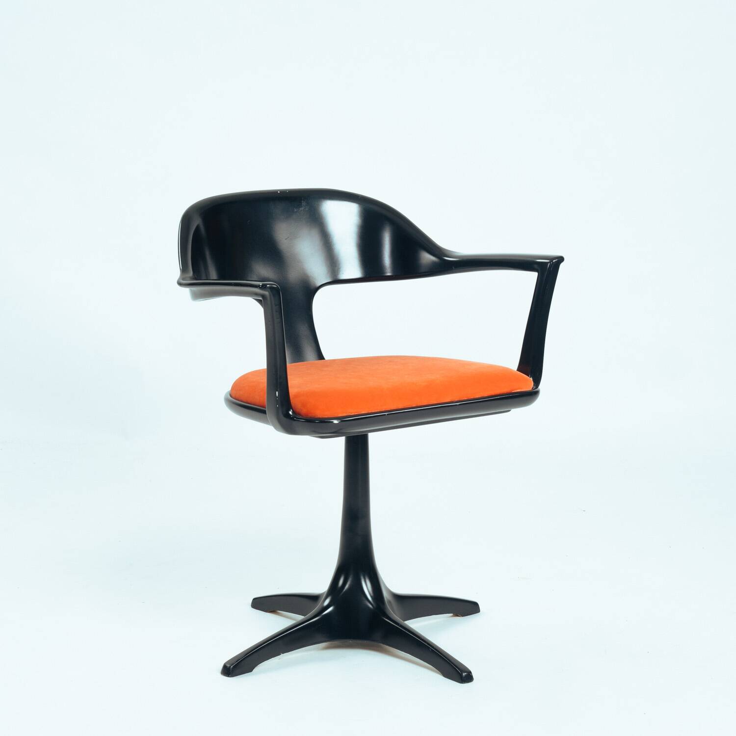Chaises de salle à manger Konrad Schaefer de style futuriste pour Emu, années 1960