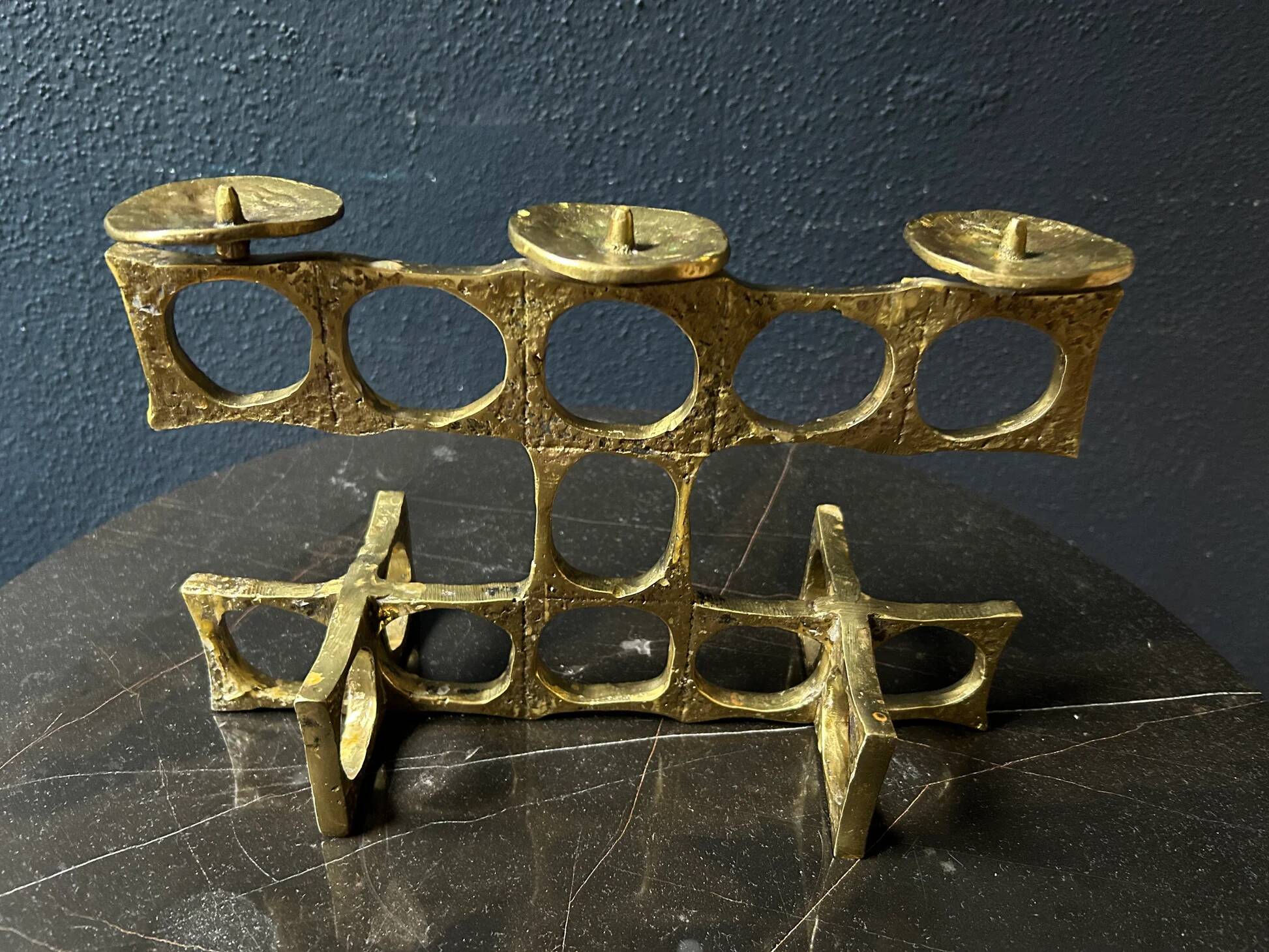 Brass chandelier handcrafted by Heinz Goll, brutalist, Austria 1970.