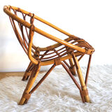 Child chair in rattan shell shape