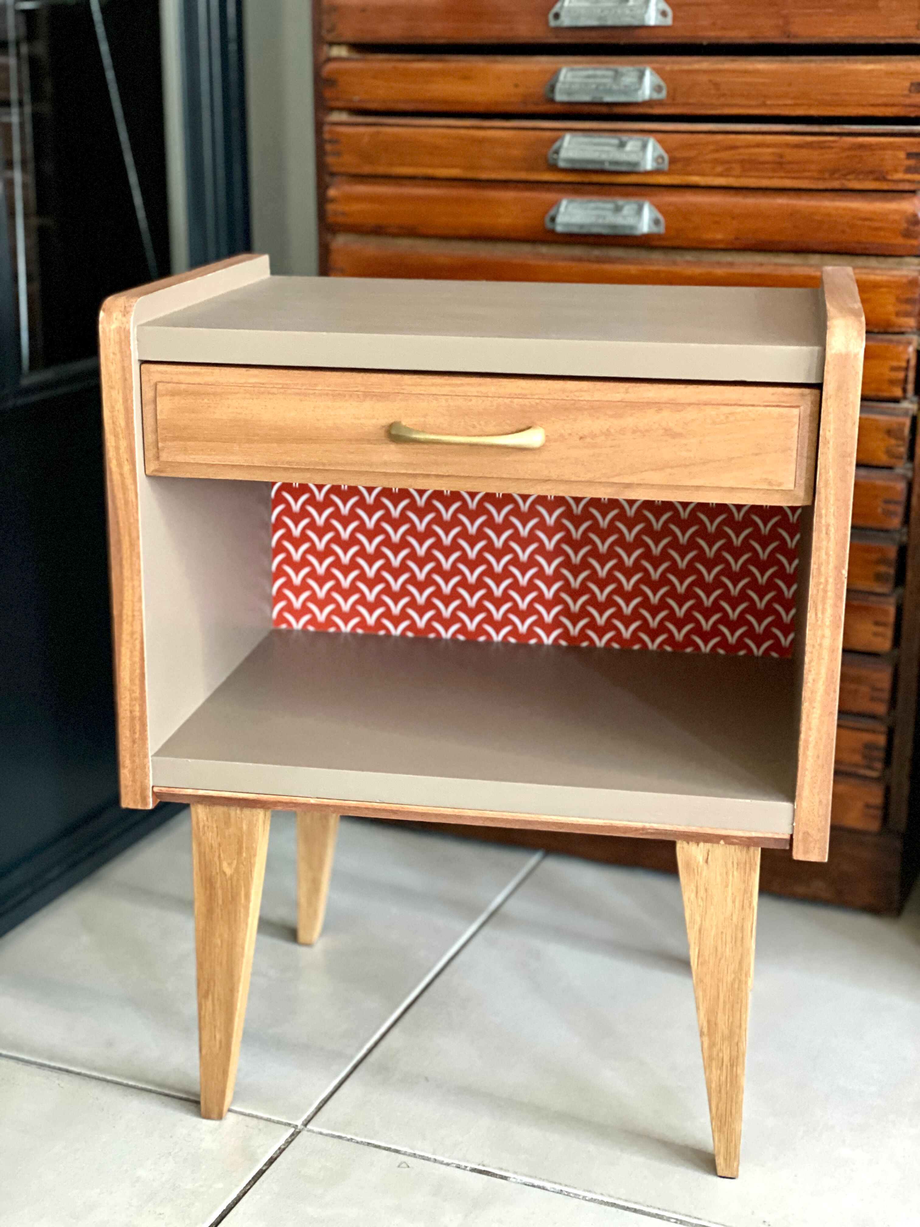 Table de chevet vintage