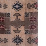 Vintage Turkish rug from Oushak, handwoven 138x244 cm