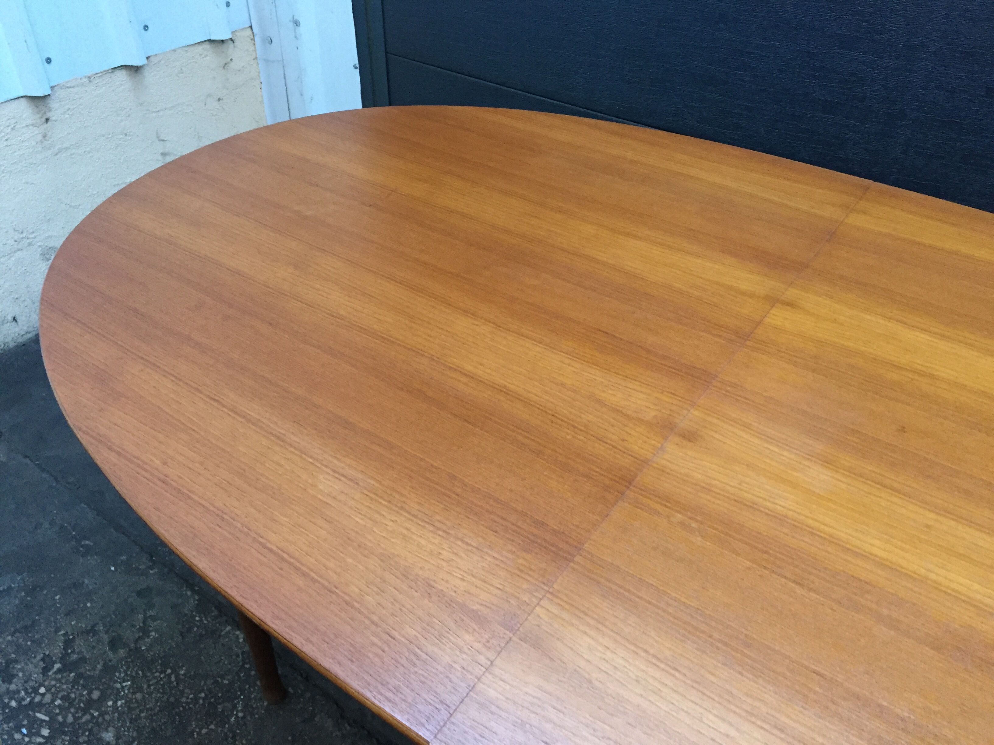 Table dining Jacques hauville