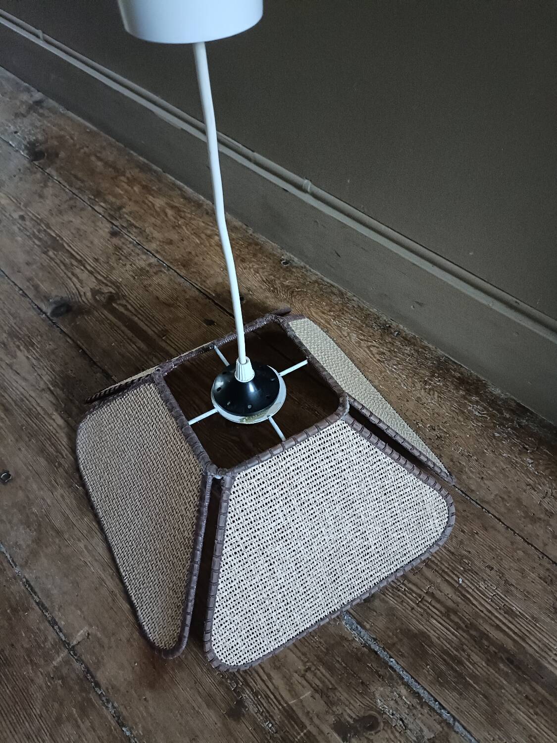 Vintage rattan blade pendant light
