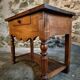 Table d'appoint française ancienne en noyer et cerisier – Louis Philippe, XIXe siècle