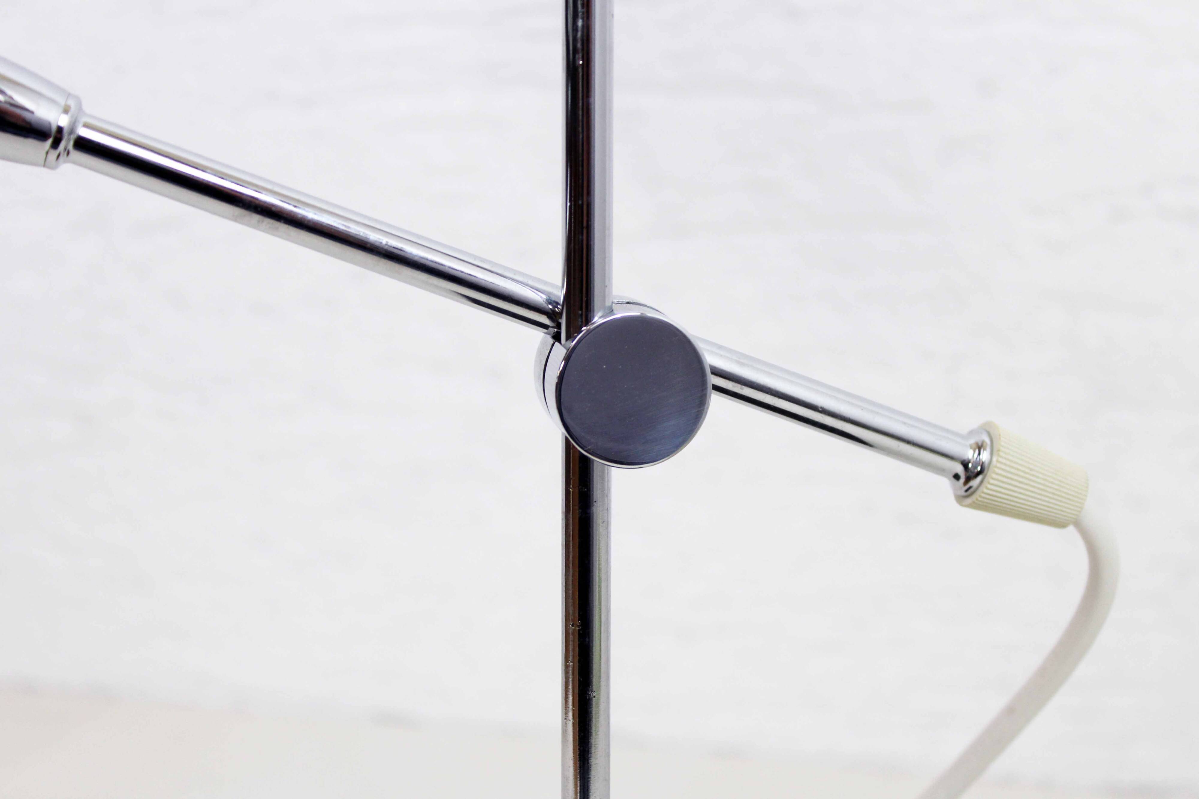 Modernist desk lamp Leclaire and Schäffer 1950