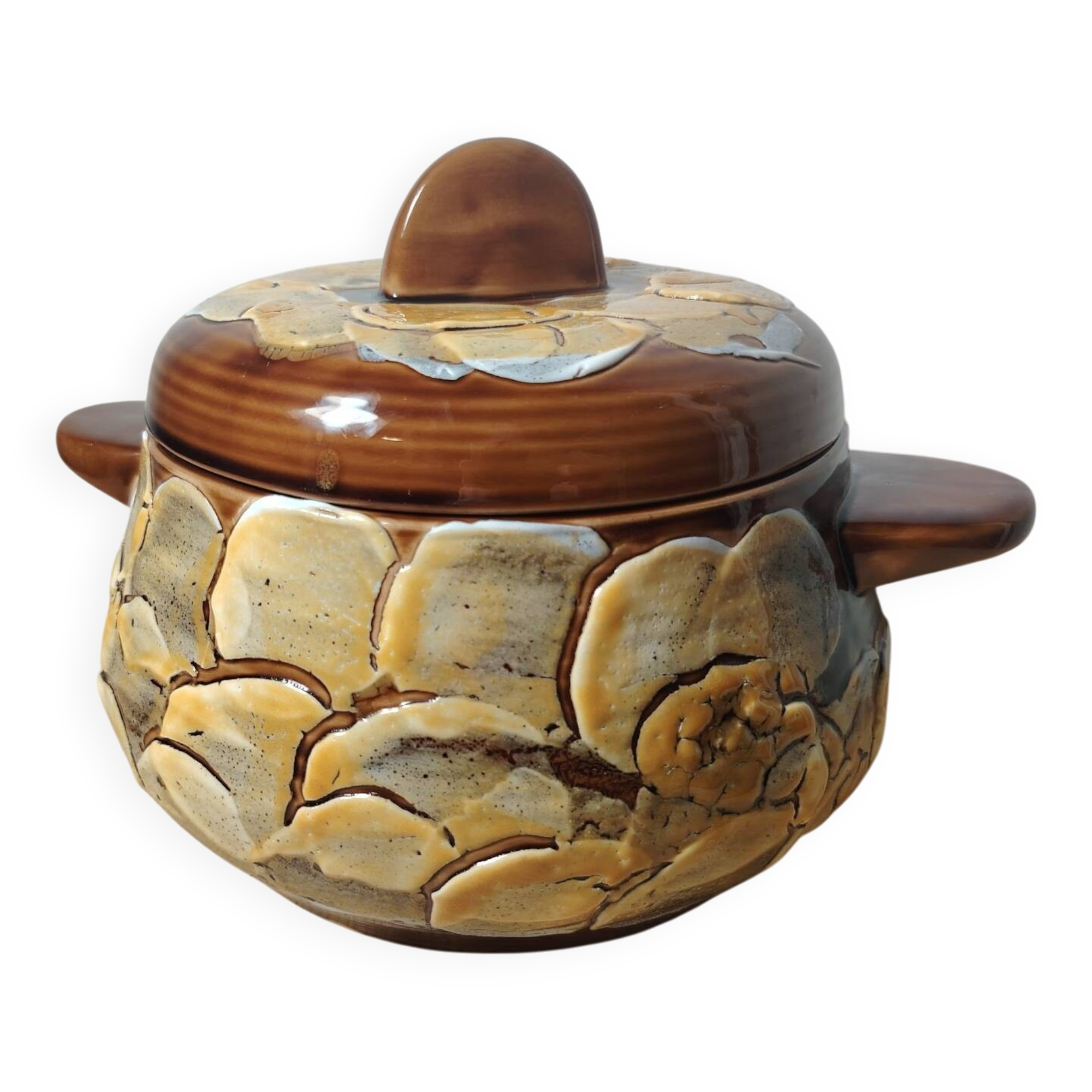 Ceramic pot with lid from the 1960s