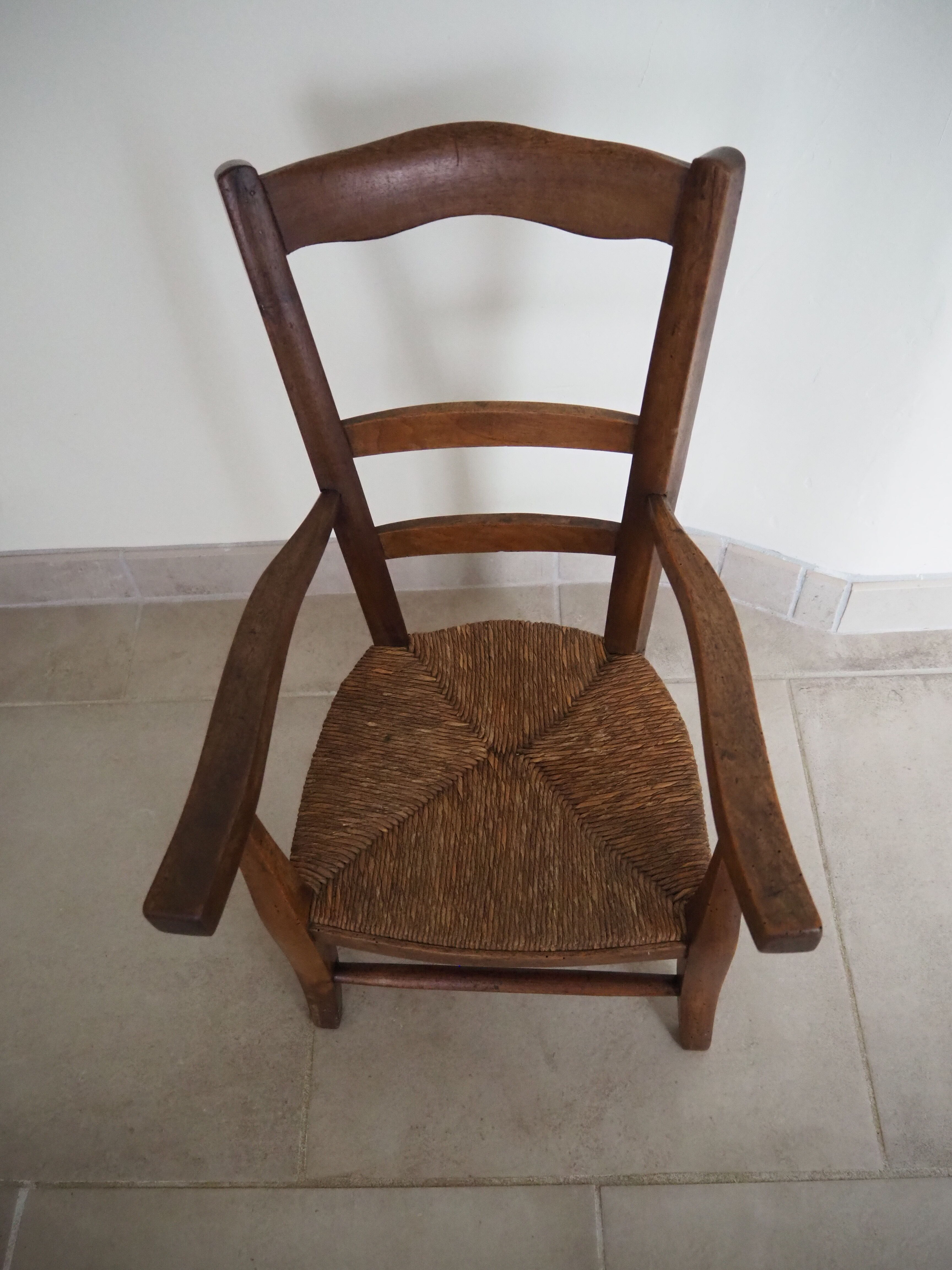 Ancien fauteuil de coiffeur pour enfant