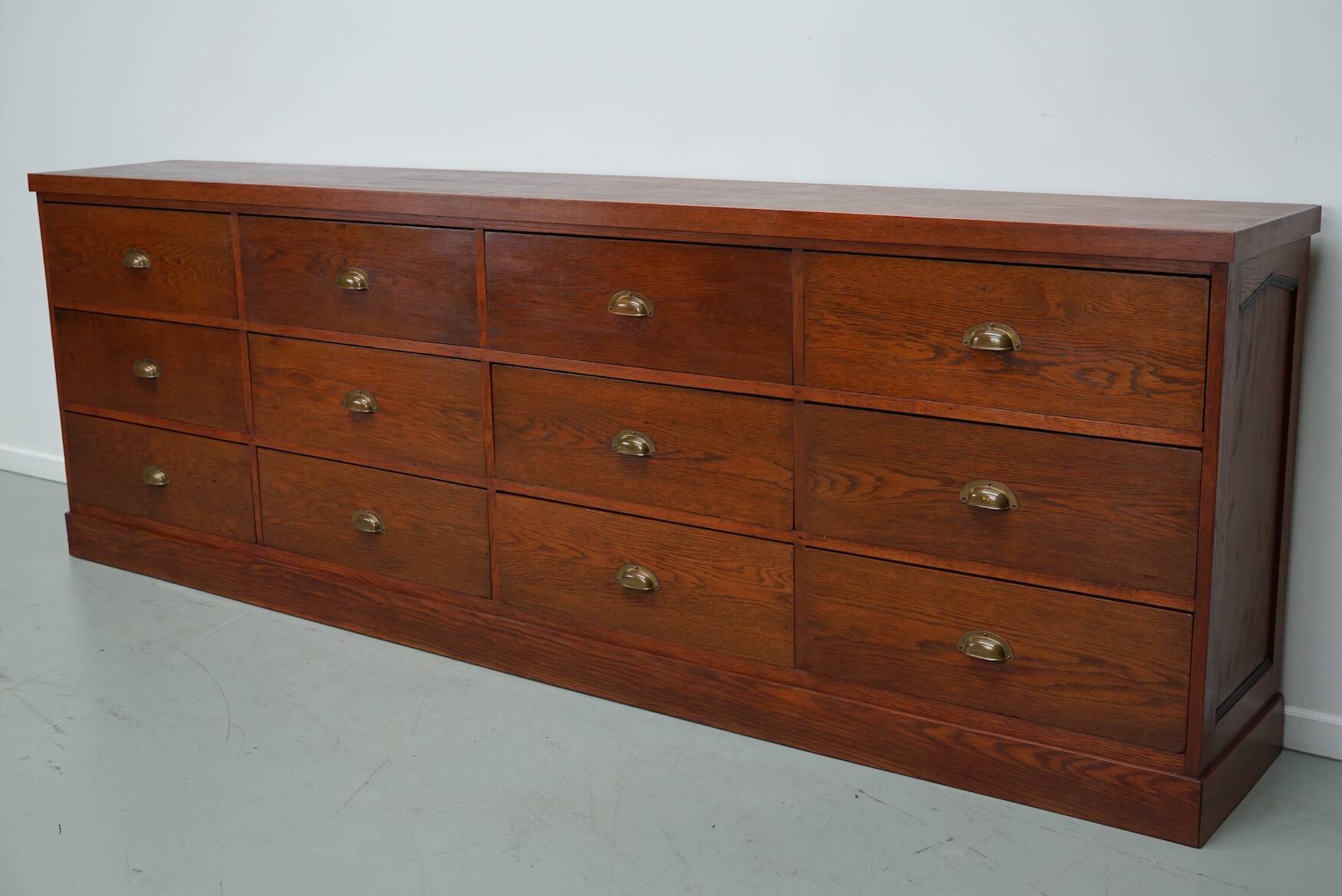 Large Vintage Dutch Oak Art Deco Shop Cabinet / Sideboard, 1930s
