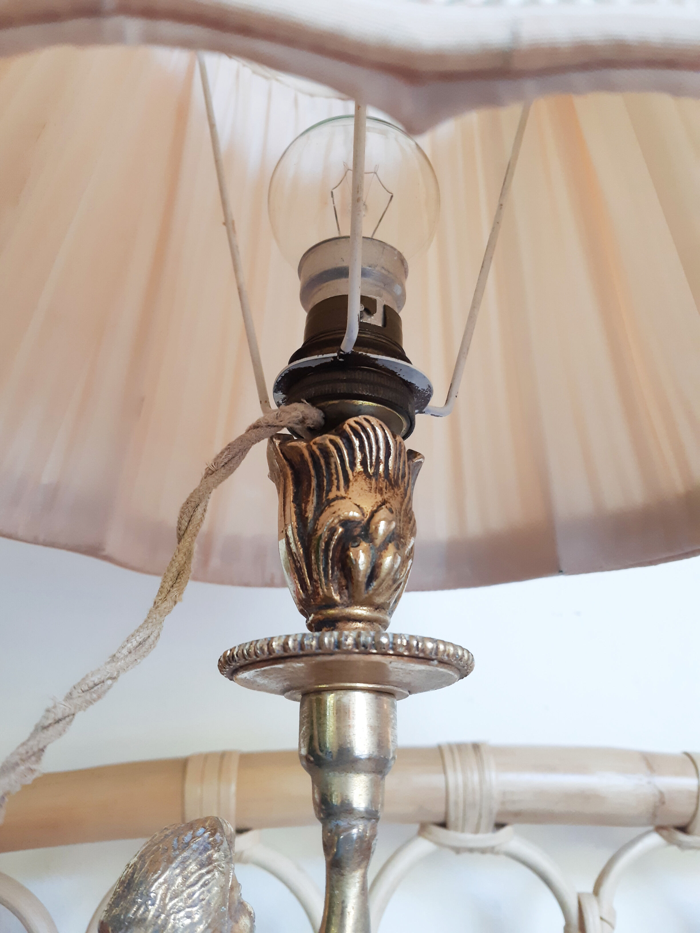 Bedside lamp, table, cherub in gilded brass