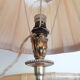 Lampe de chevet , de table , angelot en laiton doré