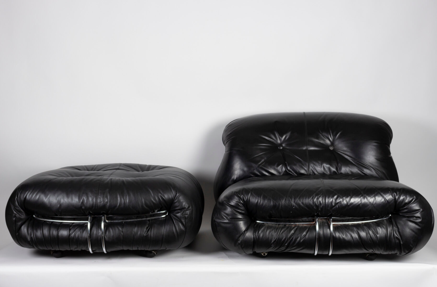 Tobia Scarpa Soriana chair and ottoman for Cassina 1970