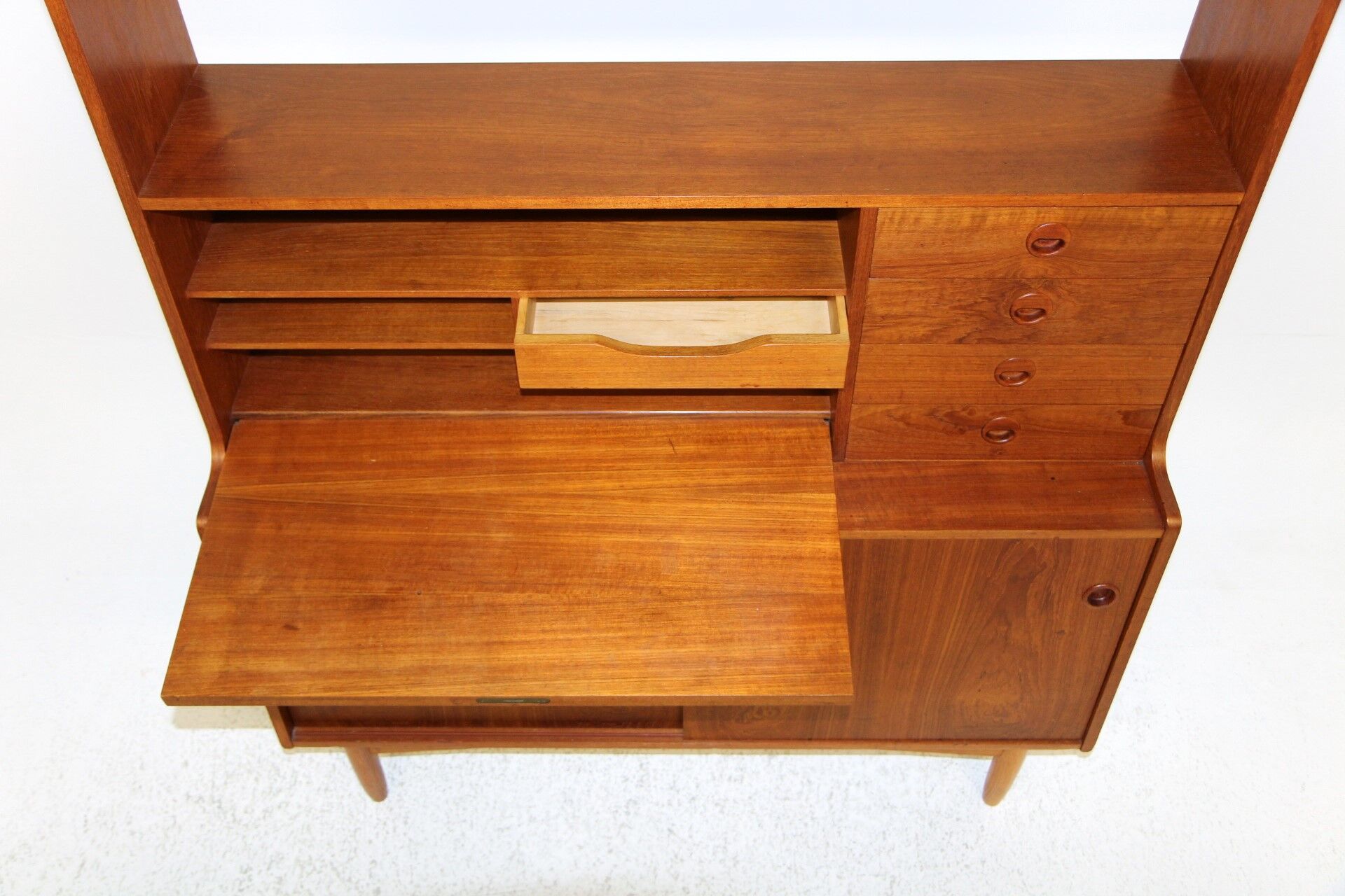 Teak Secretary, Sweden, 1960