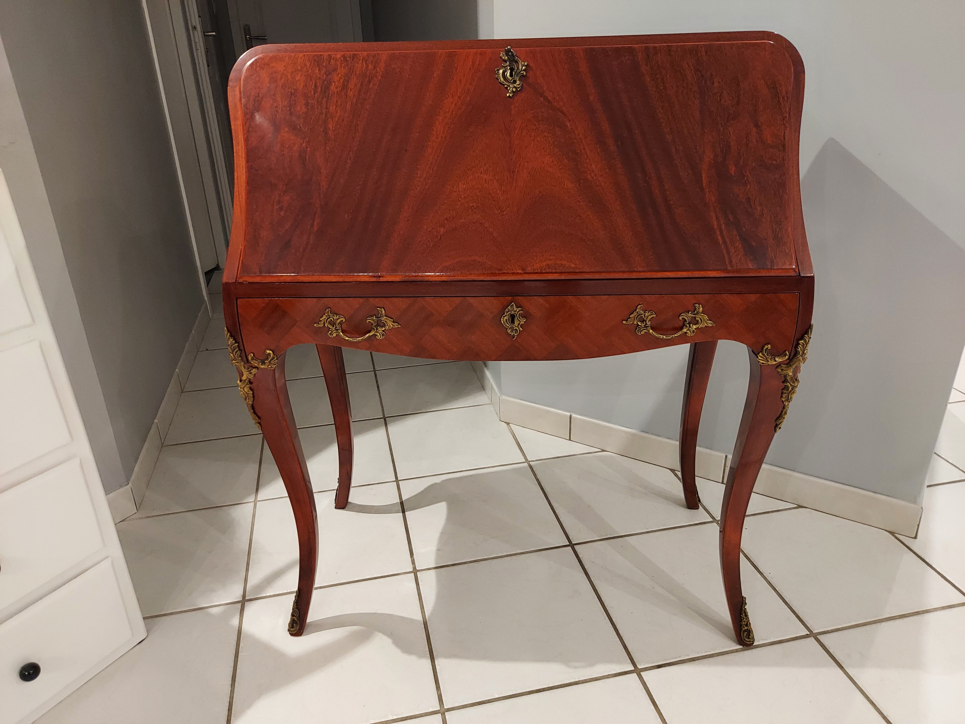 Louis XV style donkey slope desk