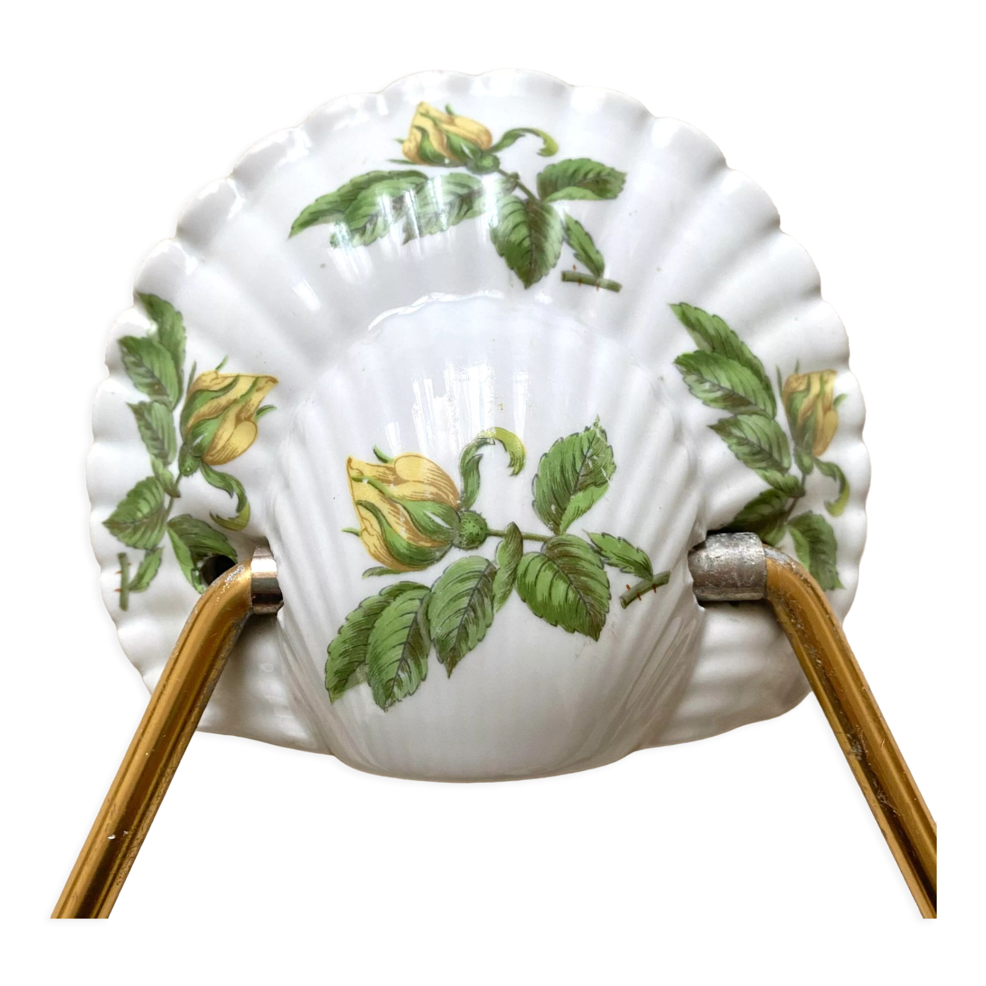 Old napkin holder in shell porcelain