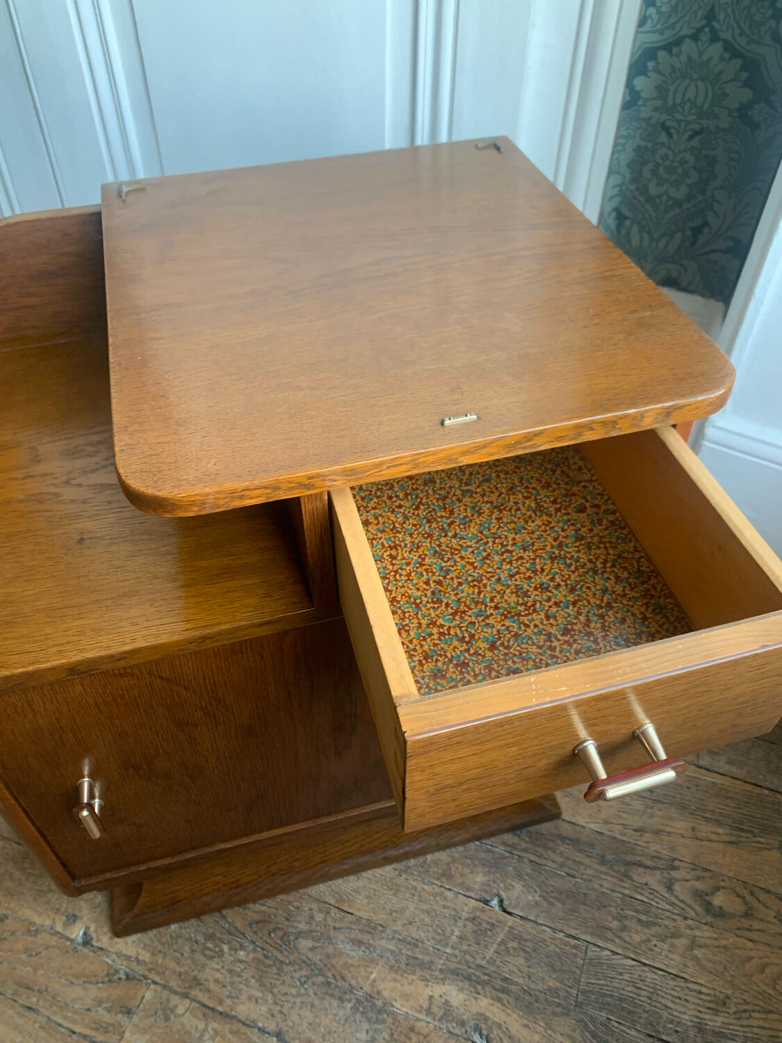 Art Deco side table