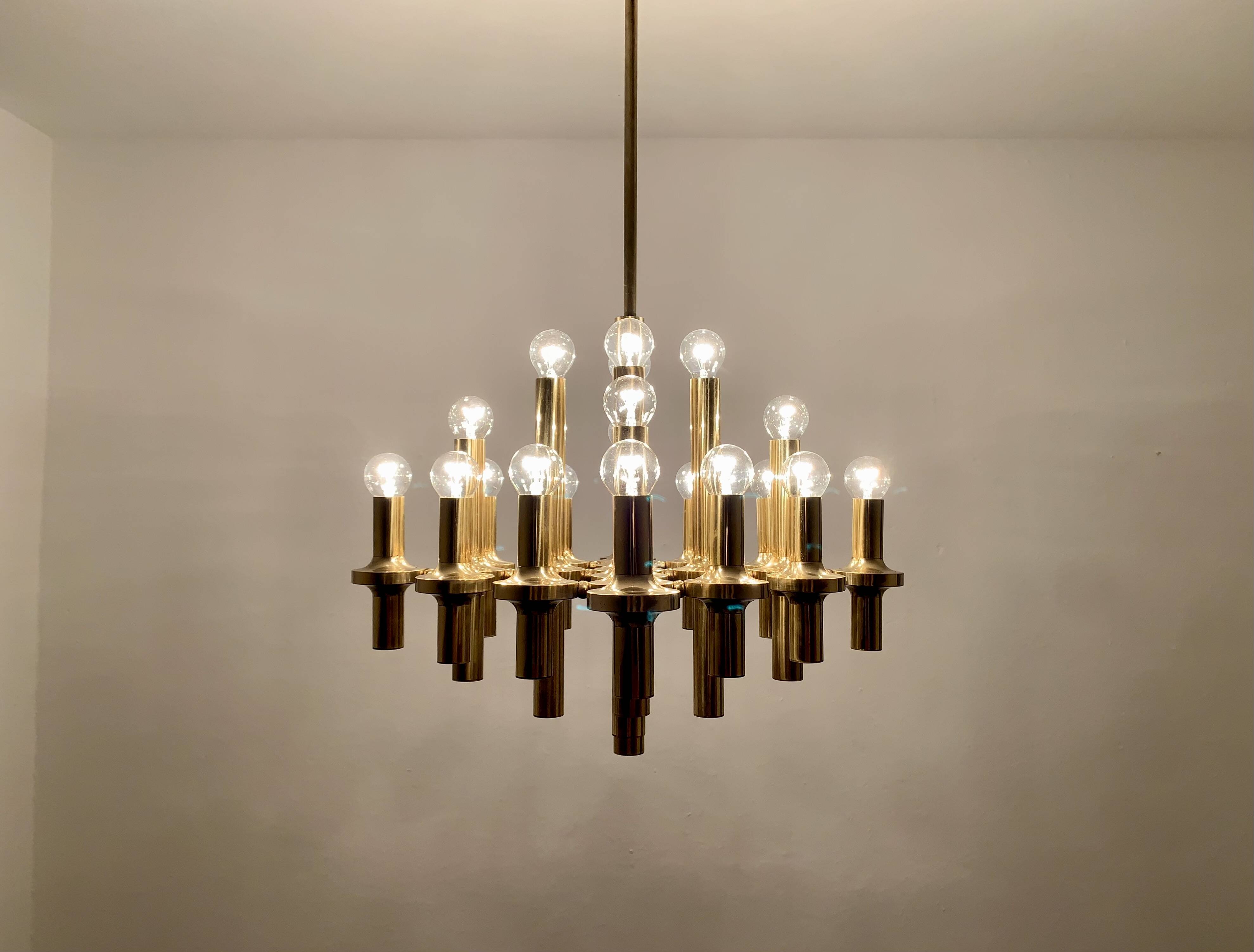 Brutalist Brass Chandelier by Gaetano Sciolari