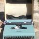 Olivetti lettera 22 typewriter