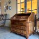 Secretary, sloped desk in walnut, 18th century ☐ 97.5 x 62 cm