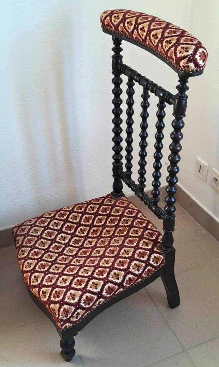 Napoleon III chair
