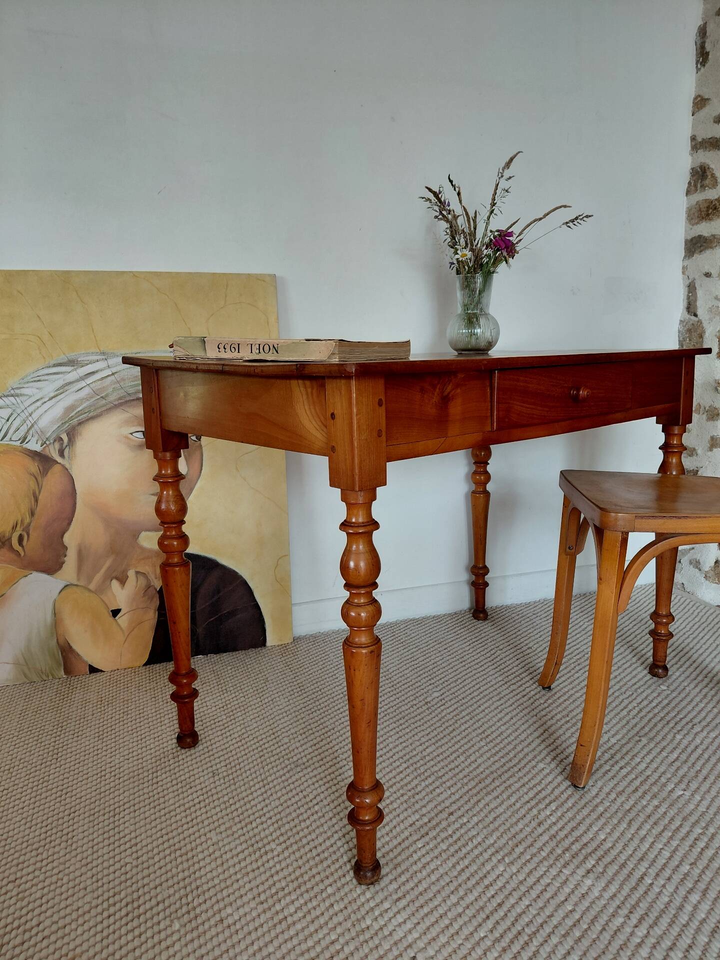 Country-style wooden middle desk Louis Philippe - 19th century