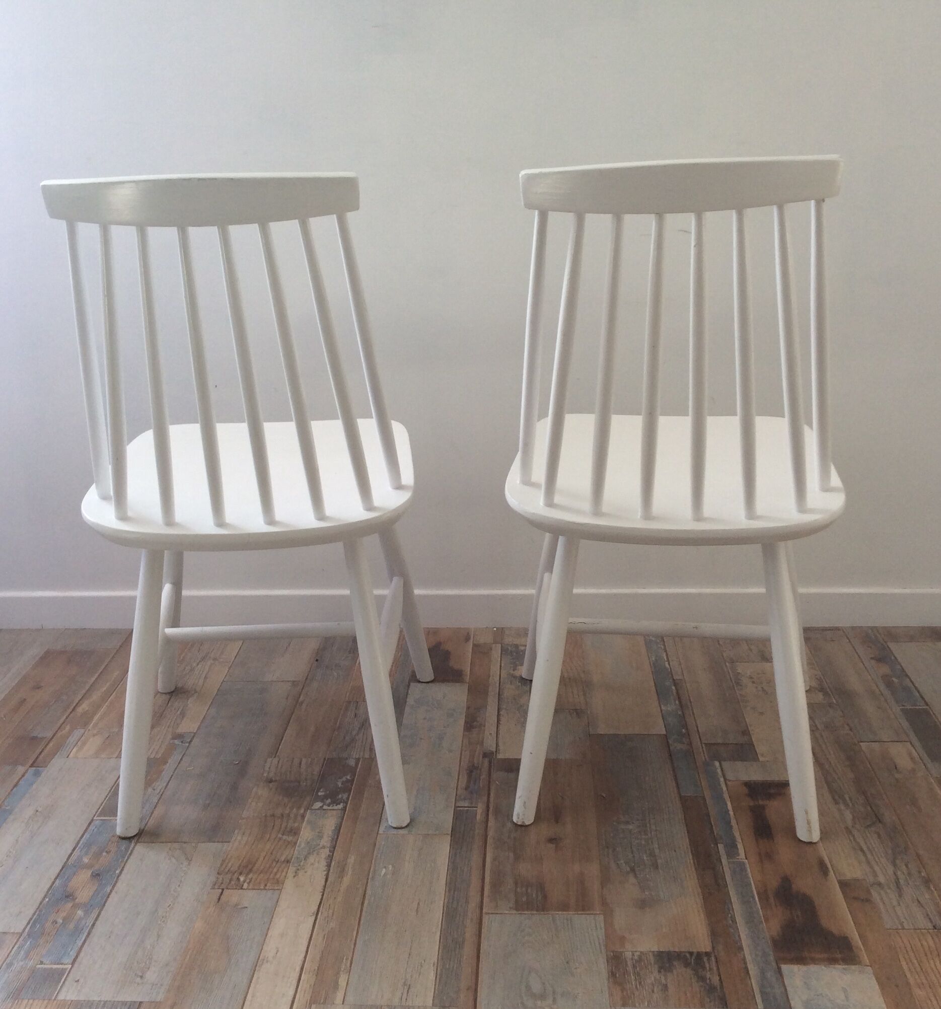 Pair of scandinavian chairs from the 60s
