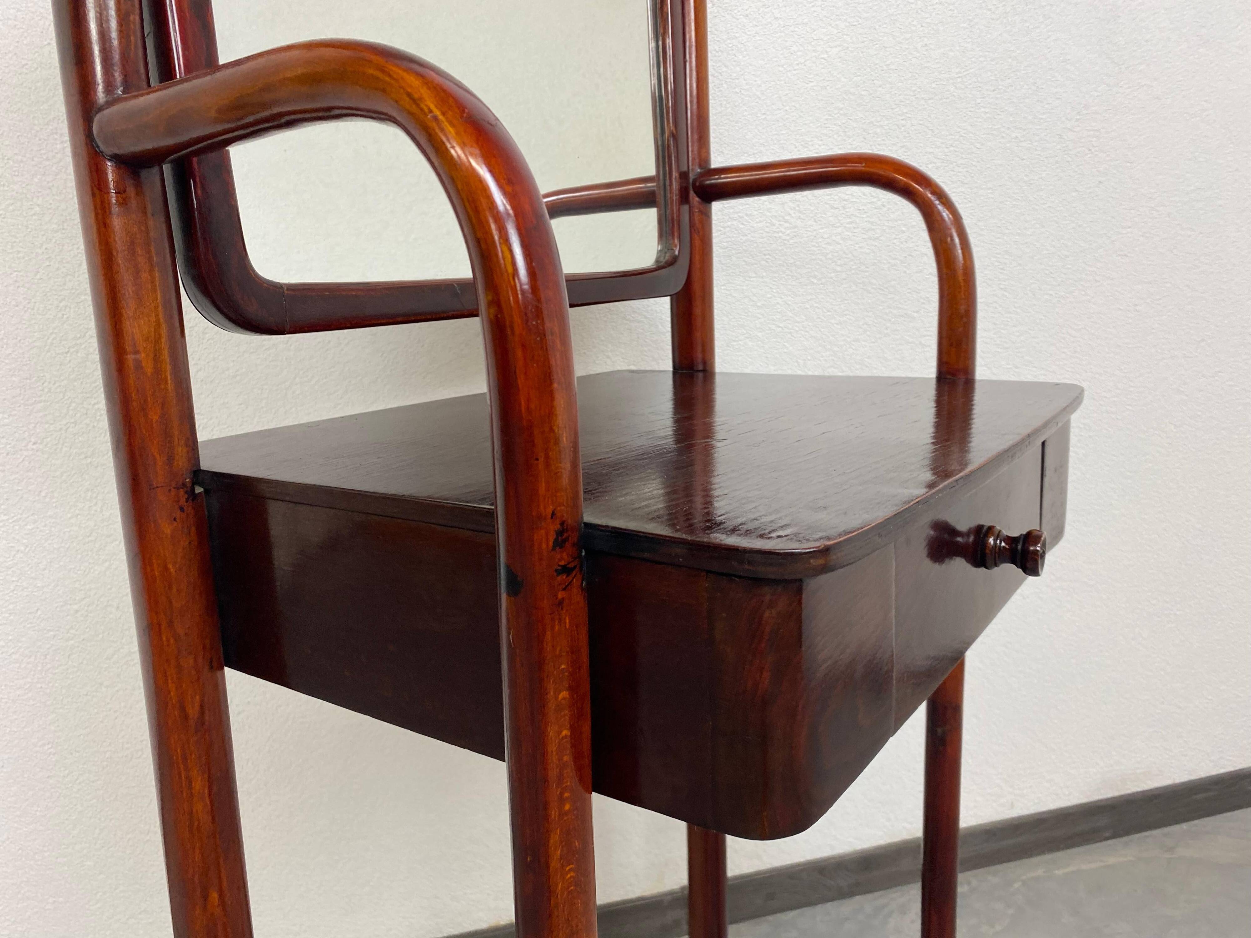 Hairdresser No.1134 by Josef Hoffmann for J&J Kohn