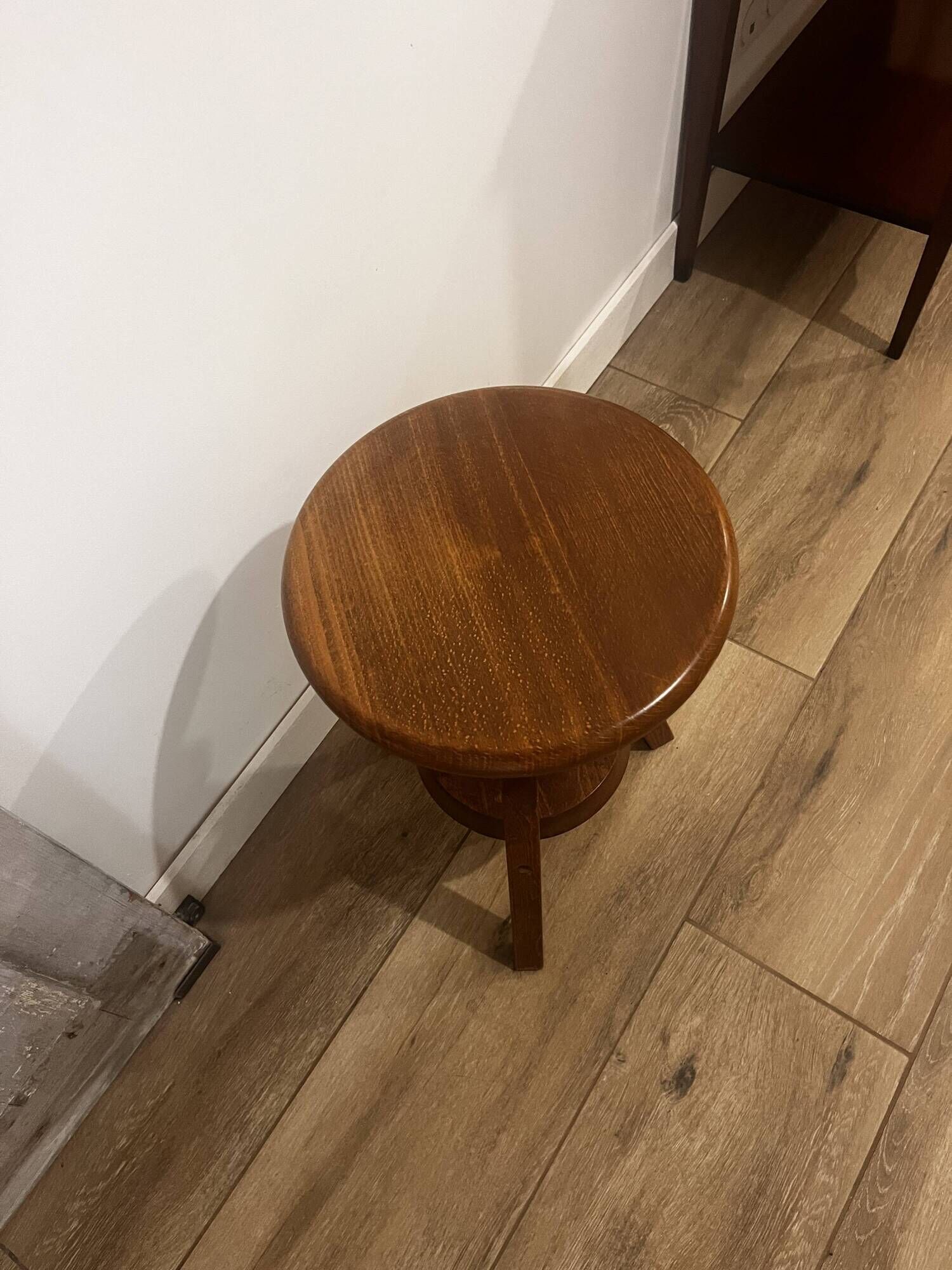 Architect's stool