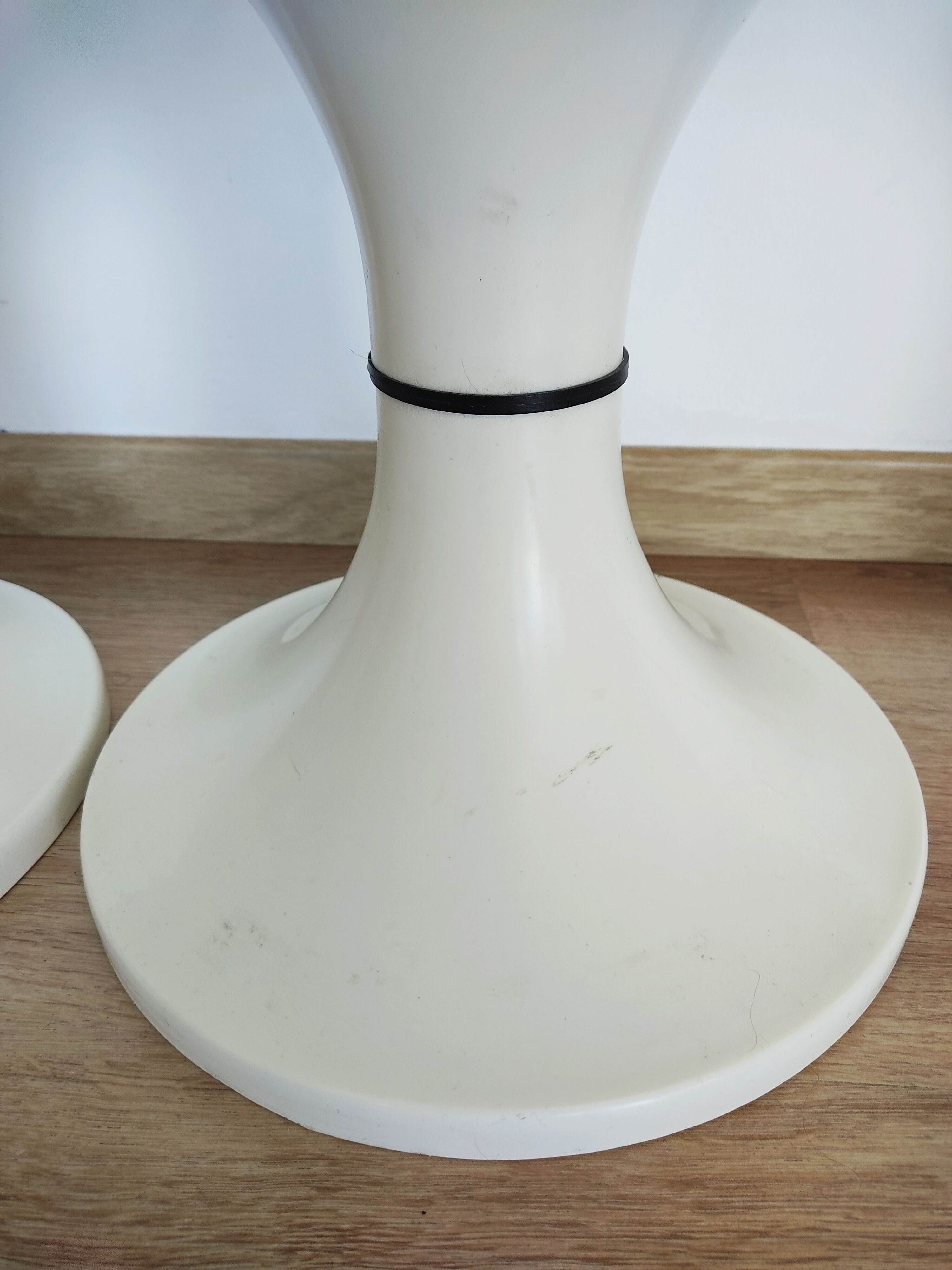 Set of 3 white tam tam stools